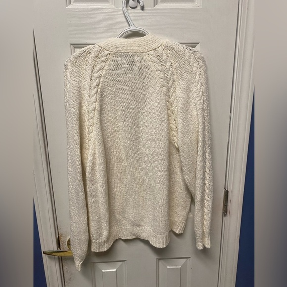 TOI Women's V Neck Big Button Cable Knit Cardigan Sweater Creme L - Picture 4 of 7
